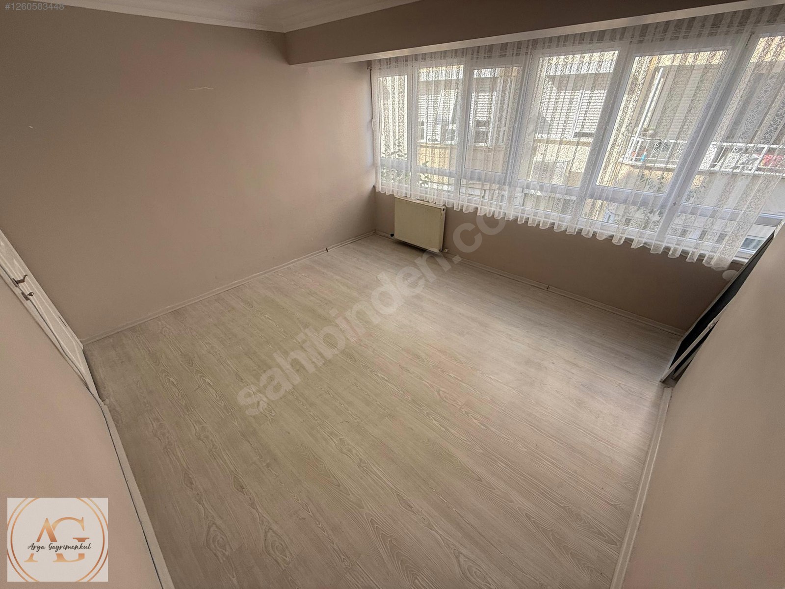 ARYA'DAN AKÇAY SARIKIZ'DA 2+1 ARAKAT ÖN CEPHE SATILIK DAİRE - BALIKESİR EDREMİT fotoğraf 3