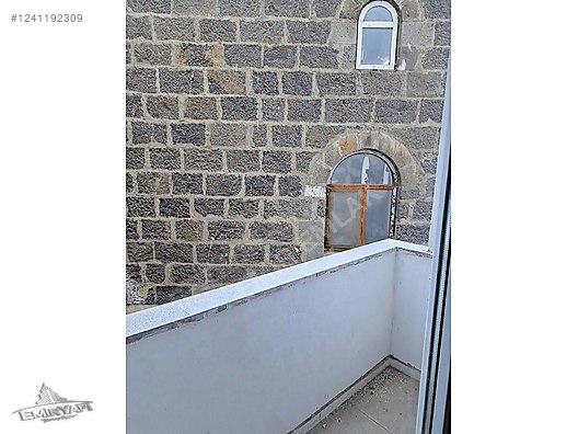 EMİR EMLAK GAYRİMENKUL DEN SATILIK ANAHTAR TESLİMİ 3+1 DAİRE - KARS MERKEZ fotoğraf 6