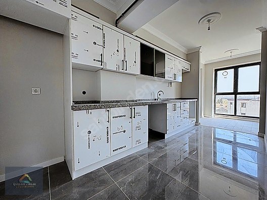 YAŞAM'DAN TUZLA İÇMELERDE MERKEZİ KONUMDA SATILIK GENŞ 2+1 DAİRE - İSTANBUL TUZLA fotoğraf 9