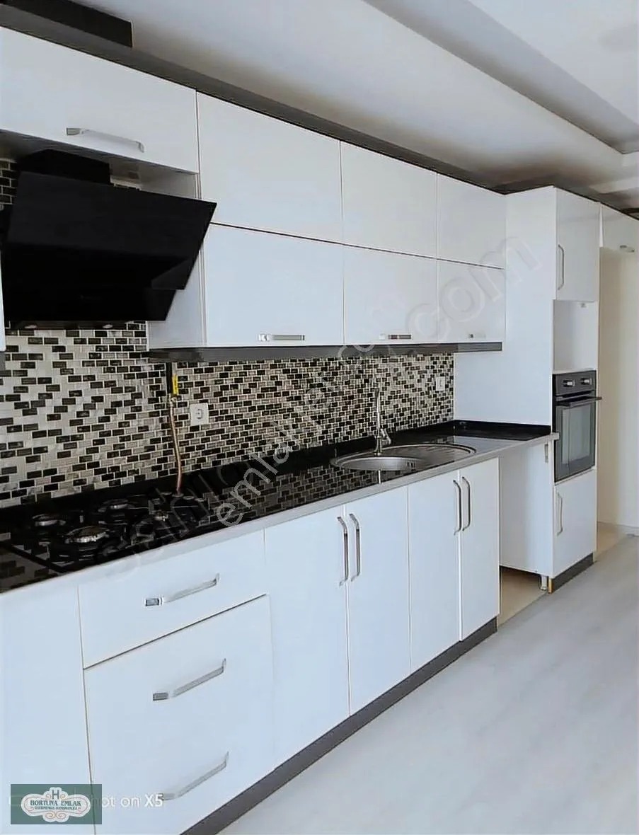 İzmir Torbalı Ertuğrul Mahallesi'nde 3+1 170m2 Daire Satılık - İZMİR TORBALI fotoğraf 24