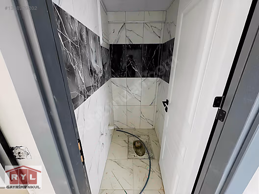 Yakacıkta Nezih Sitede 2+1 85m2 Satılık Daire - İSTANBUL KARTAL fotoğraf 12