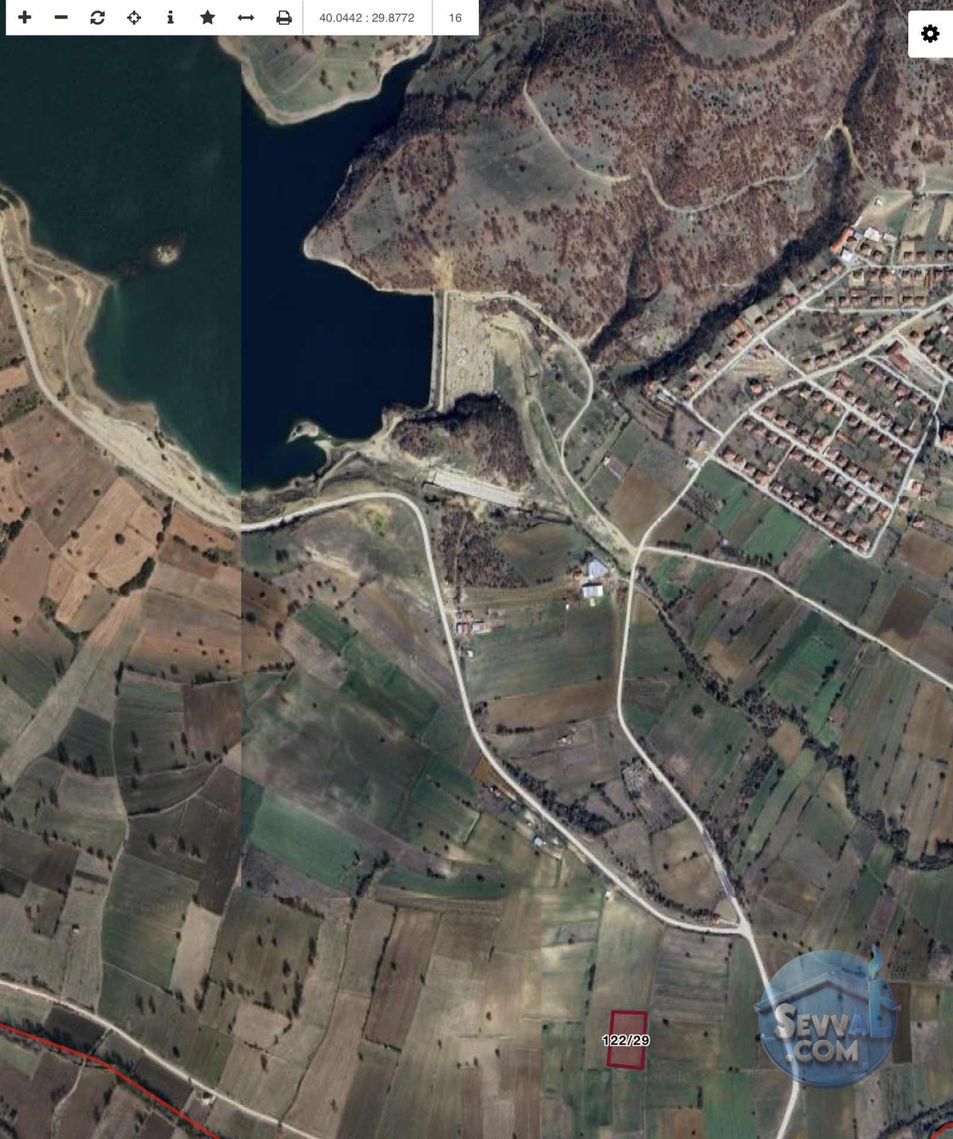 ACİL!! 4.364 m2 BARAJA YAKIN TARLA - Bilecik Pazaryeri fotoğraf 8