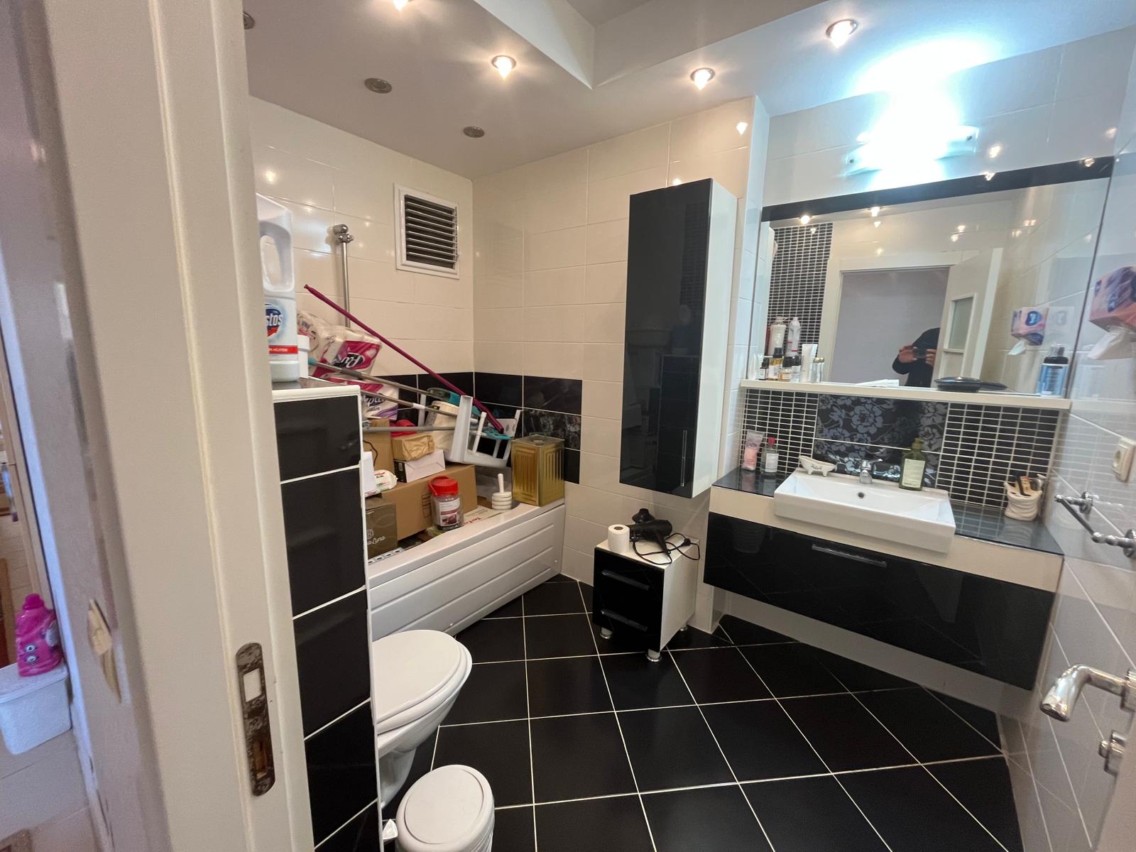 ERGÜNDEN MERKEZ MHDE HAVUZLU VATAN CAD. ÜZERİ SATILIK 3+1 DAİRE - MERSİN MEZİTLİ fotoğraf 27