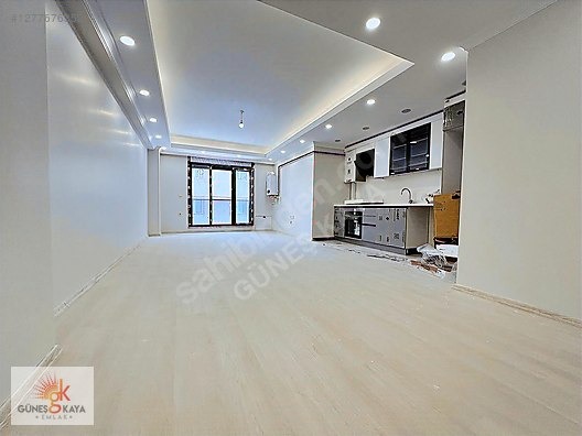 G.KAYA DAN KEMALPAŞA MAHALLESİN DE 2+1 83m2 YÜKSEK GİRİŞ DAİRE - İSTANBUL KÜÇÜKÇEKMECE fotoğraf 5
