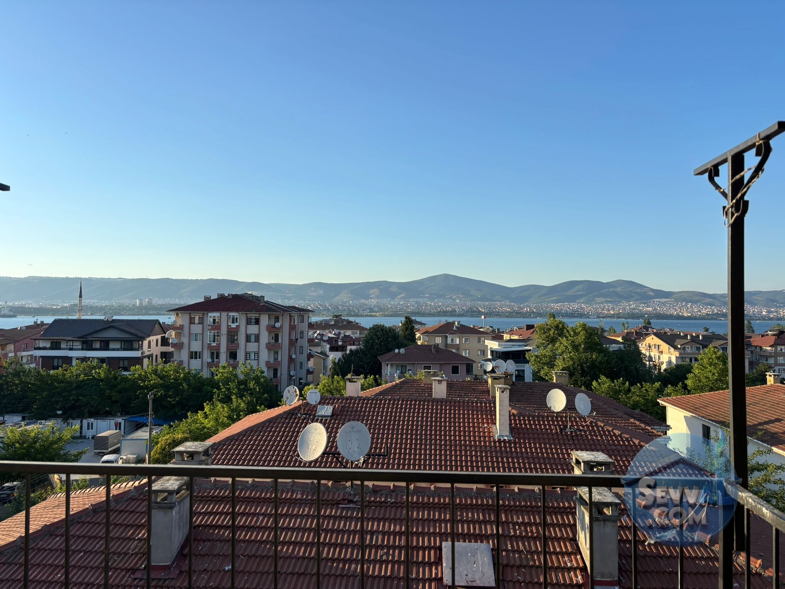DEĞİRMENDERE SATILIK 3+1 YAPILI DAİRE - Kocaeli Gölcük fotoğraf 3