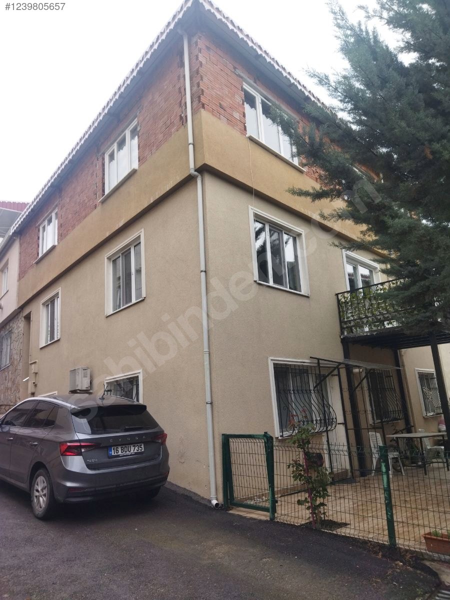 Yenibağlar da sahibinden satılık 3 katlı bahçeli ev okul karsisi - BURSA OSMANGAZİ fotoğraf 19