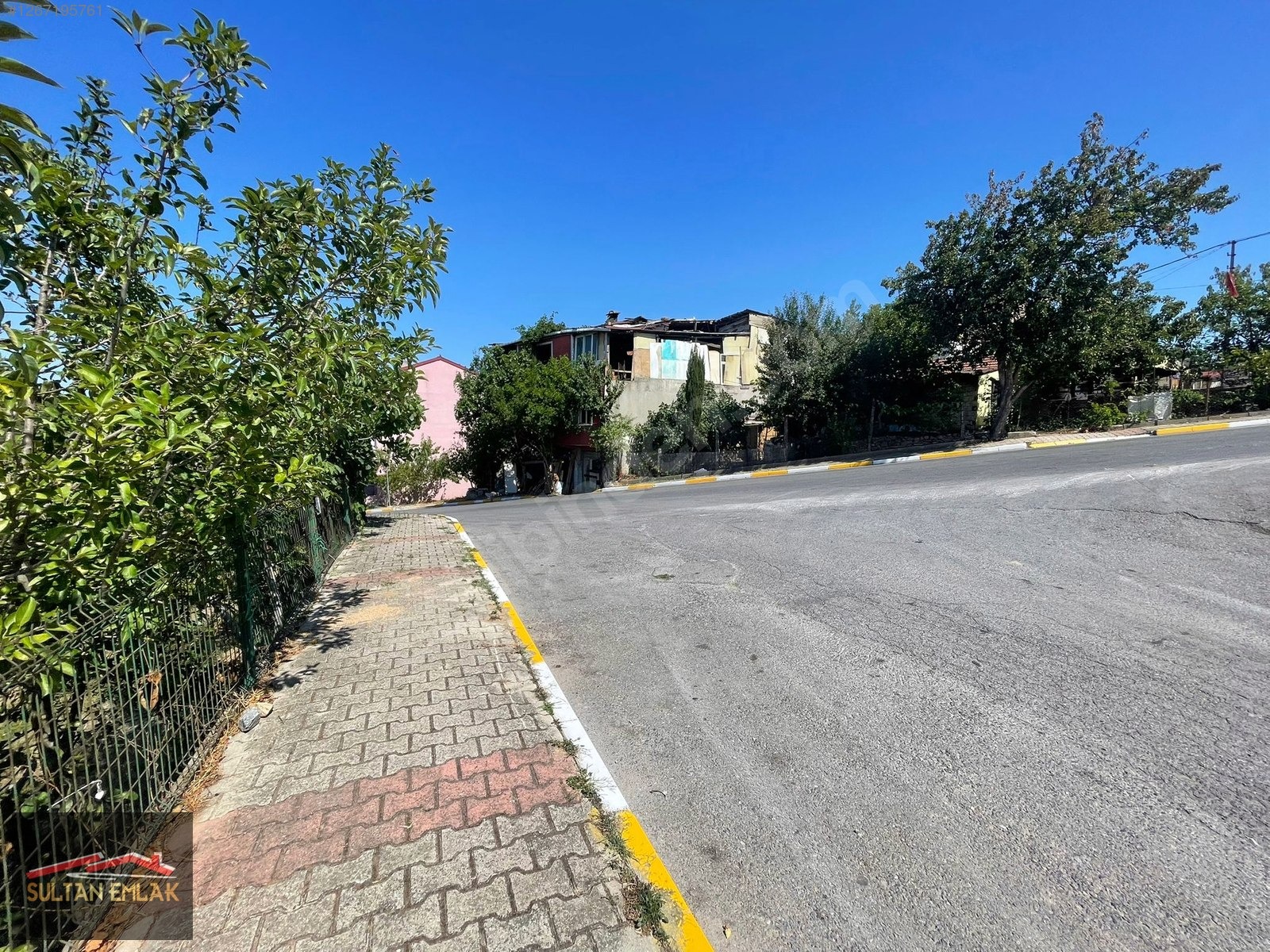 Sultan Emlak'tan 400 m2 SATILIK - İmarlı Arsa - Çift Yola Cephe - İSTANBUL SULTANBEYLİ fotoğraf 6