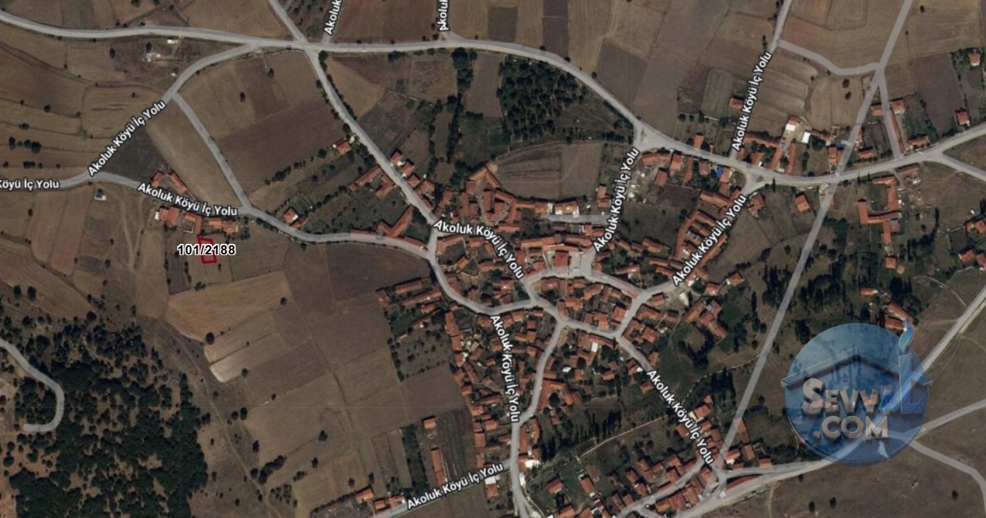 KÜTAHYA MERKEZ AKOLUK KÖYÜNDE 306 M² TARLAMIZ SATILIKTIR. - Kütahya Merkez fotoğraf 3