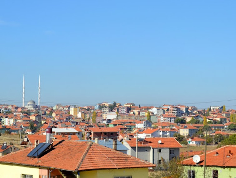 UŞAK EŞME DELİBAŞLI KÖYÜNDE 15.500 M² TARLA SATILIKTIR - UŞAK EŞME fotoğraf 9