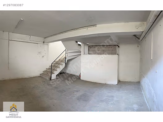 Bornova Gürpınar Aykop Sitesi Satılık İşyeri-Dükkan-Depo - İZMİR BORNOVA fotoğraf 4