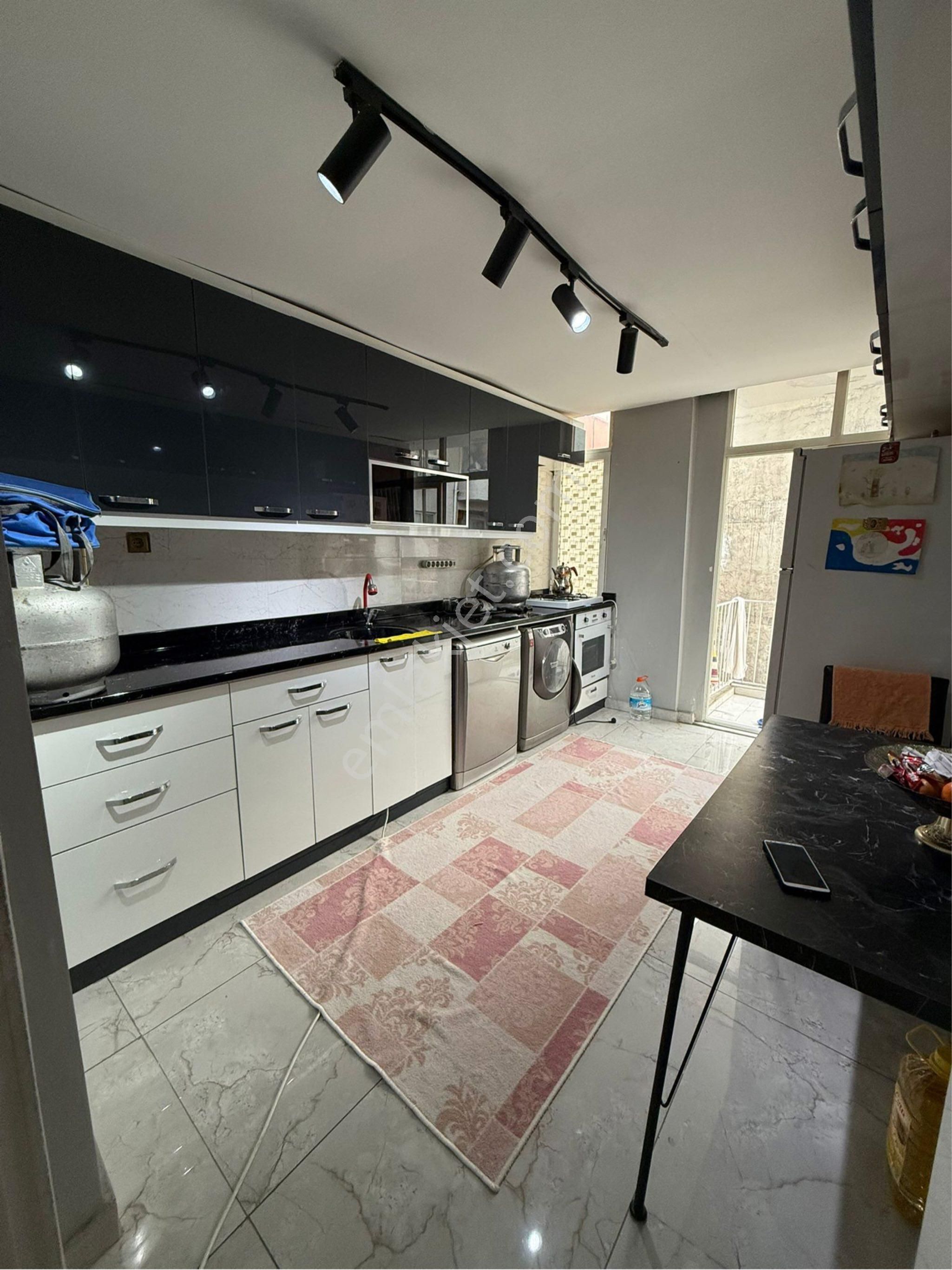 Çakmak Cadde Üzeri 3+1 Full Yapılı İnce İşçilik Daire Takasa Açıktır - MERSİN AKDENİZ fotoğraf 5