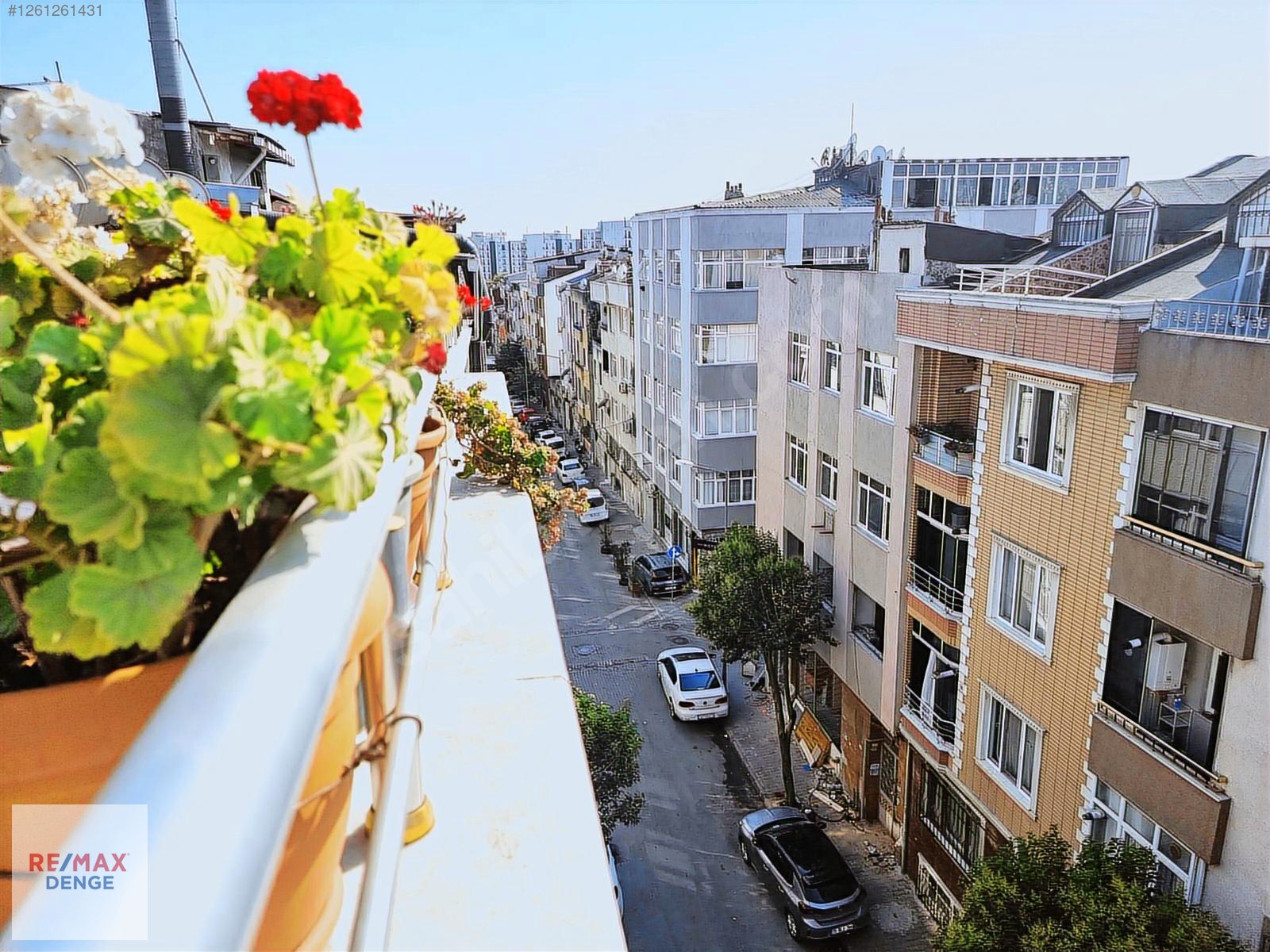 İKİ AİLENİN YAŞAMASINA UYGUN SATILIK DUBLEKS DAİRE - İSTANBUL BAYRAMPAŞA fotoğraf 8