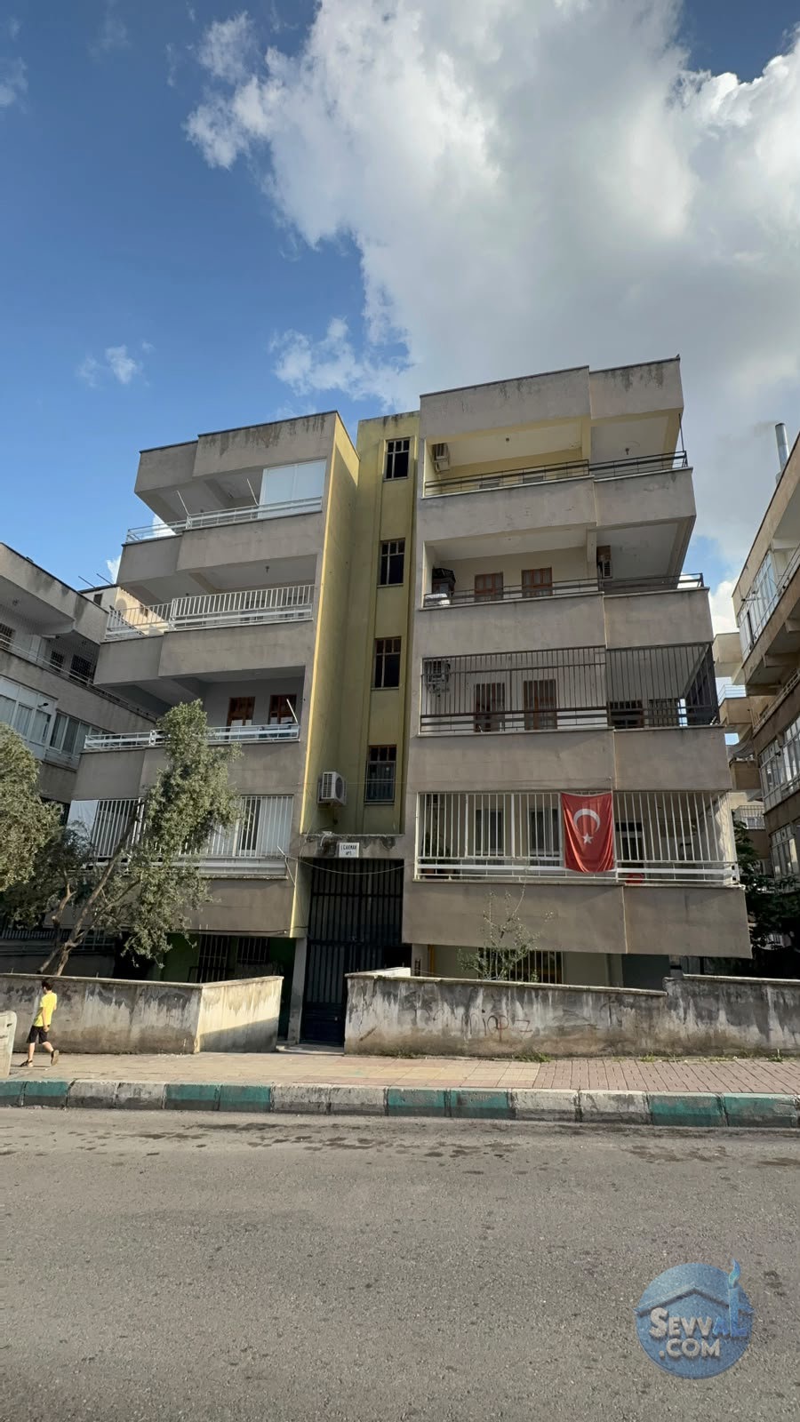 AHMET ERSEVEN MAH. DÜZ GİRİŞ KAT 4 ODALI 140 m2 DOĞALGAZLI İÇİ FULL YAPILI SATIL - ŞANLIURFA HALİLİYE fotoğraf 4