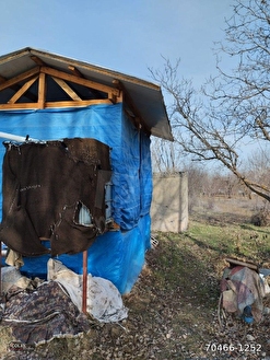 KULEÖNÜ NDE EĞİRDİR YOLUNA YAKIN İÇERİSİNDE KULÜBE BULUNAN ARAZİ - ISPARTA MERKEZ fotoğraf 7