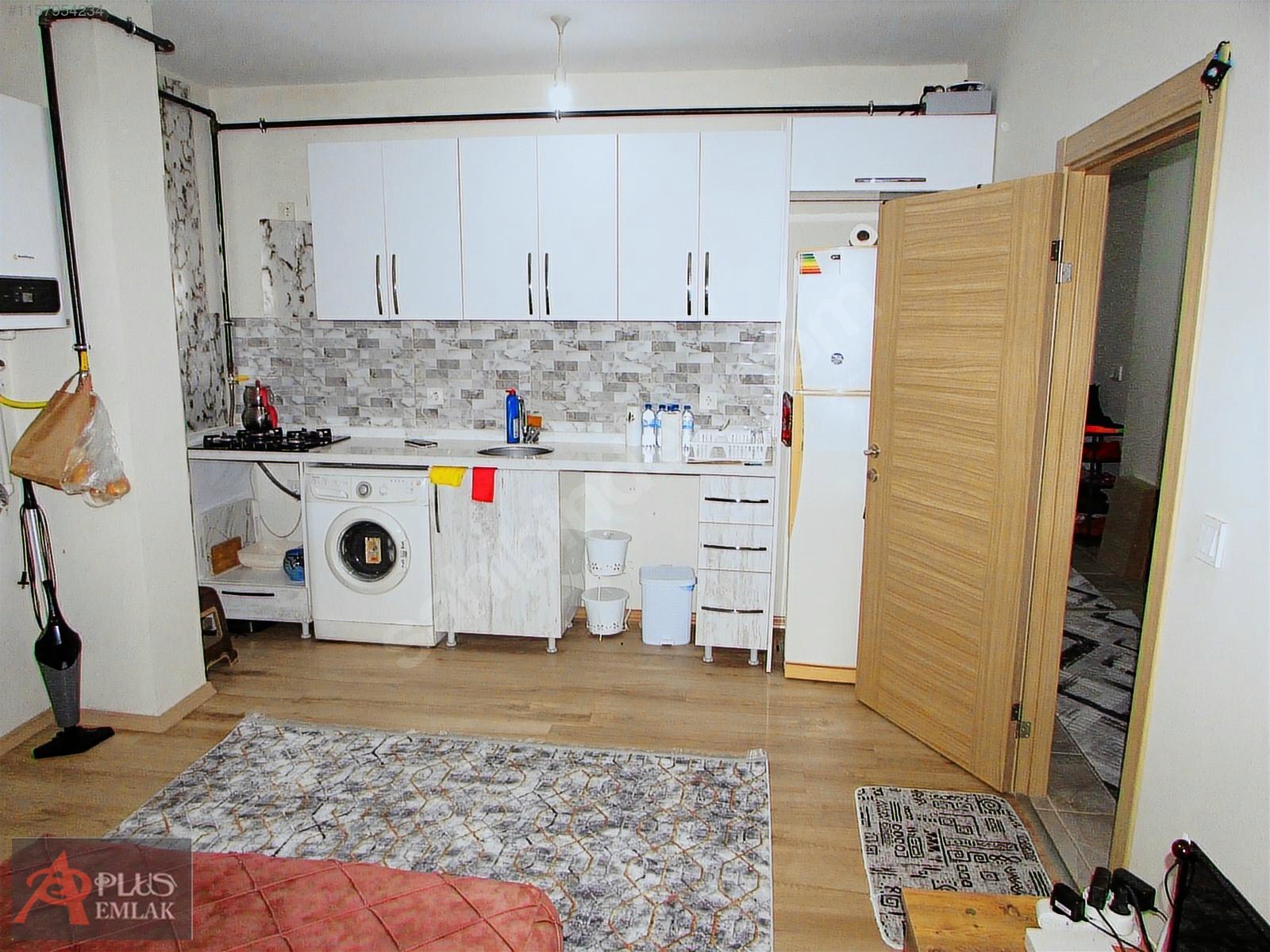 DURAĞA 1DK MESAFEDE AMRK MTF. 1+1 B.KATI 65M2 2450.000 TL - İSTANBUL ÇEKMEKÖY fotoğraf 3