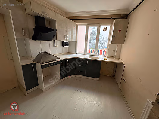 ARTER EMLAK'TAN BAĞLAR SOKAĞI'NDA SATILIK 2+1 DAİRE - BALIKESİR KARESİ fotoğraf 2