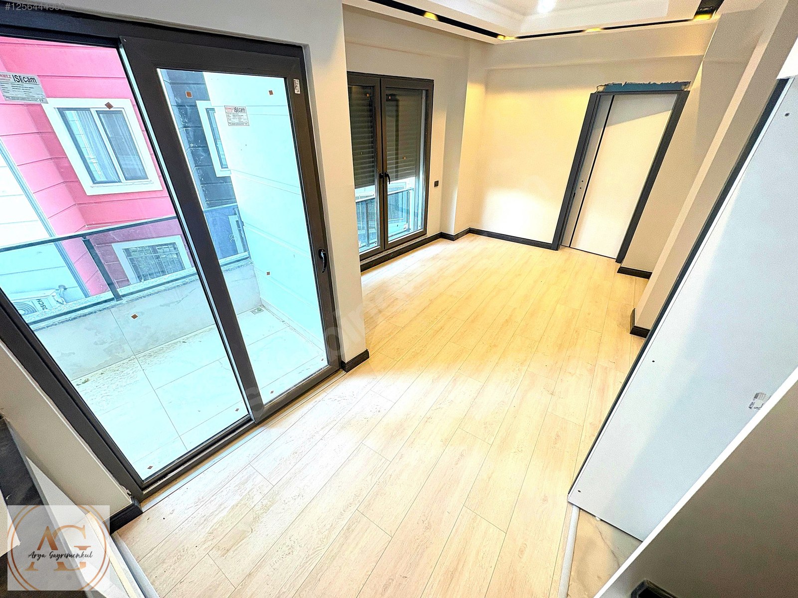 ARYA'DAN AKÇAY'DA ARAKAT SIFIR LÜKS DOĞALGAZLI 1+1 DAİRE - BALIKESİR EDREMİT fotoğraf 16
