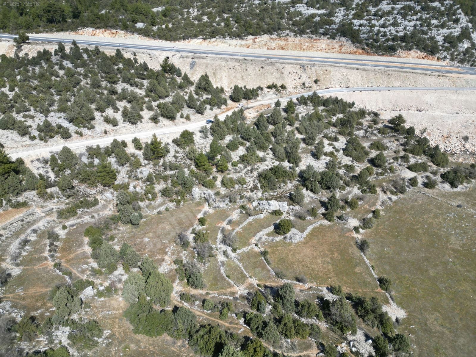Antalya / Akseki / Alaçeşme Mhahallesinde 1.811 m² SATILIK ARSA  - ANTALYA AKSEKİ fotoğraf 9