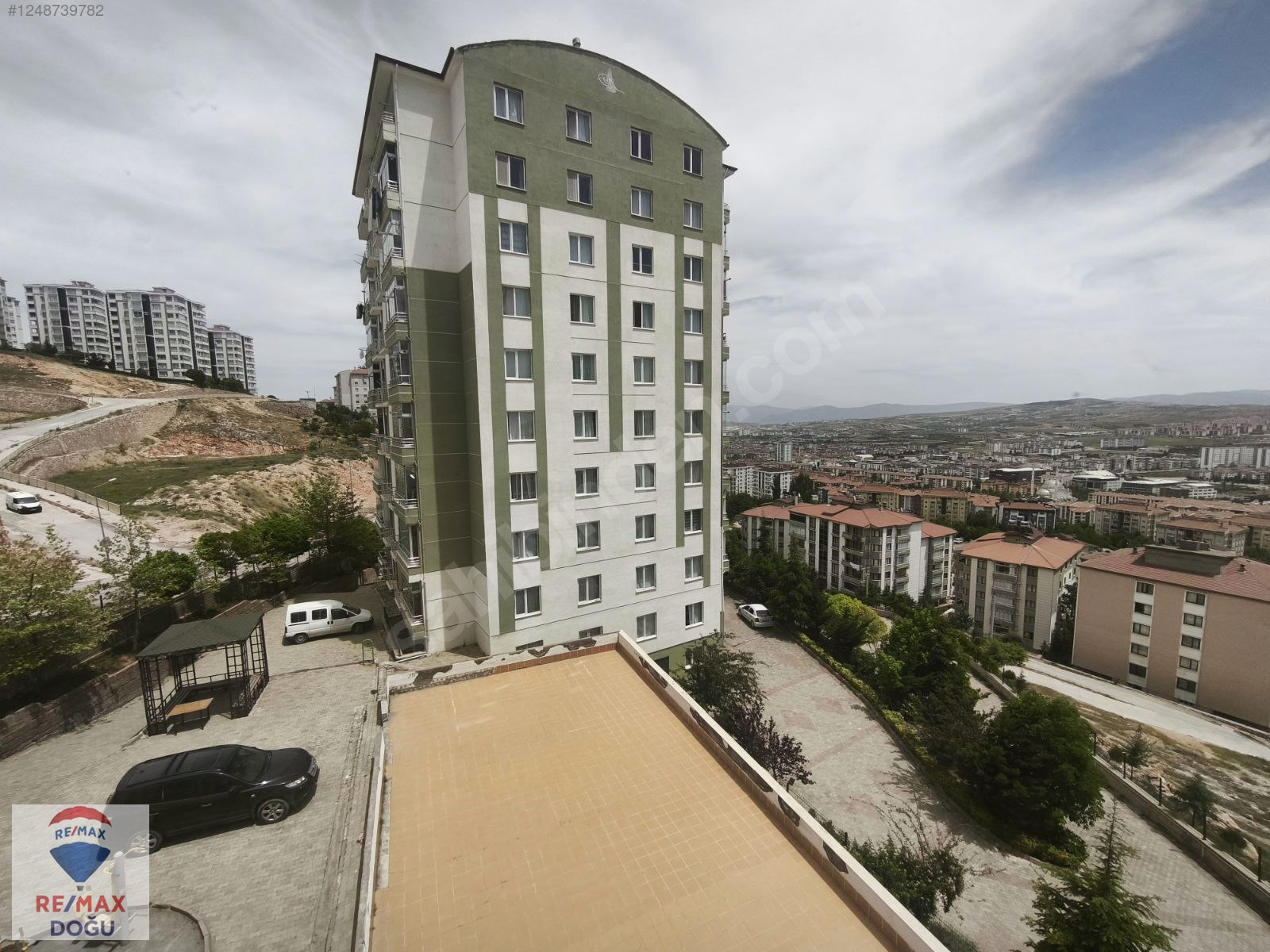 REMAX DOĞU'DAN 3+1 ARAKAT MANZARALI DAİRE - ELAZIĞ MERKEZ fotoğraf 2