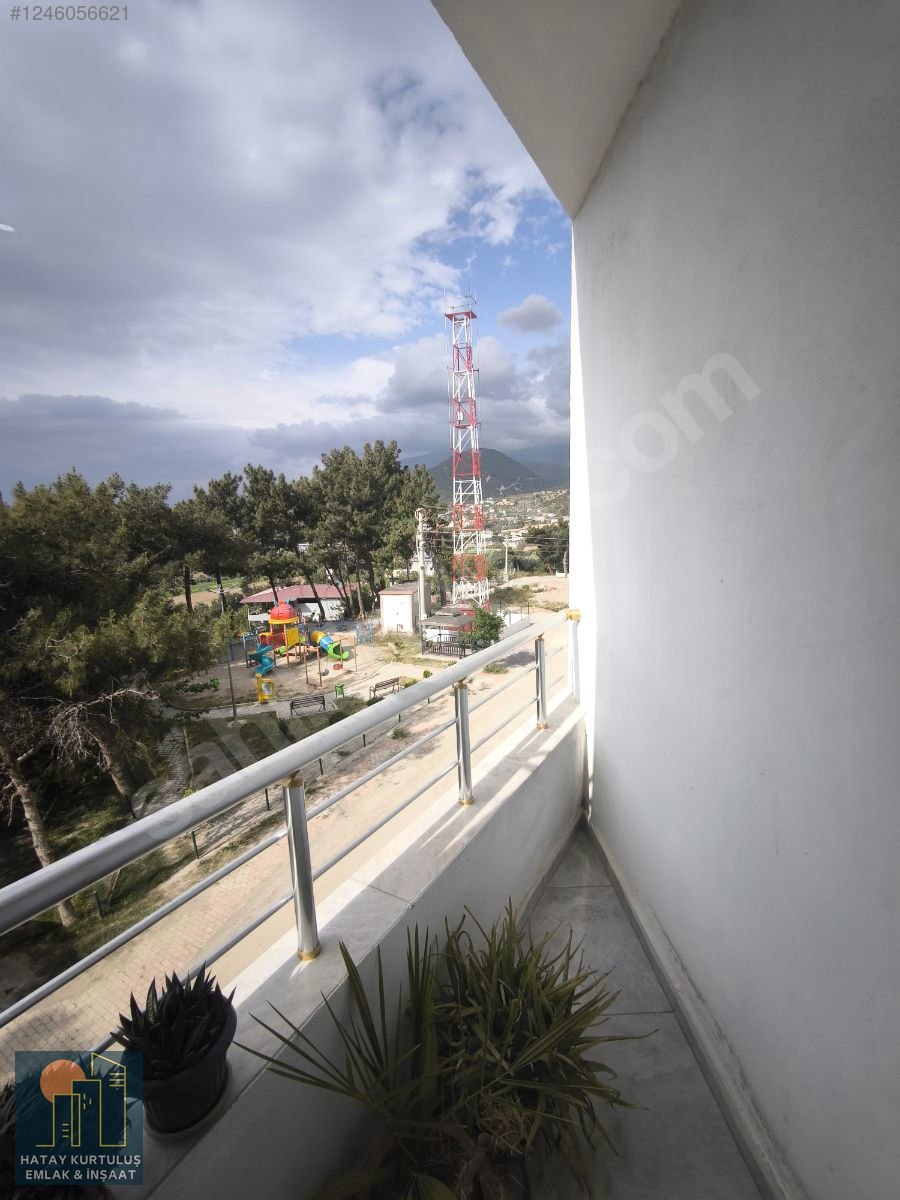 KURTULUŞ EMLAK'TAN SARIMAZIDA YENİ YAPILMIŞ BAKIMLI DAİRE - HATAY BELEN fotoğraf 10