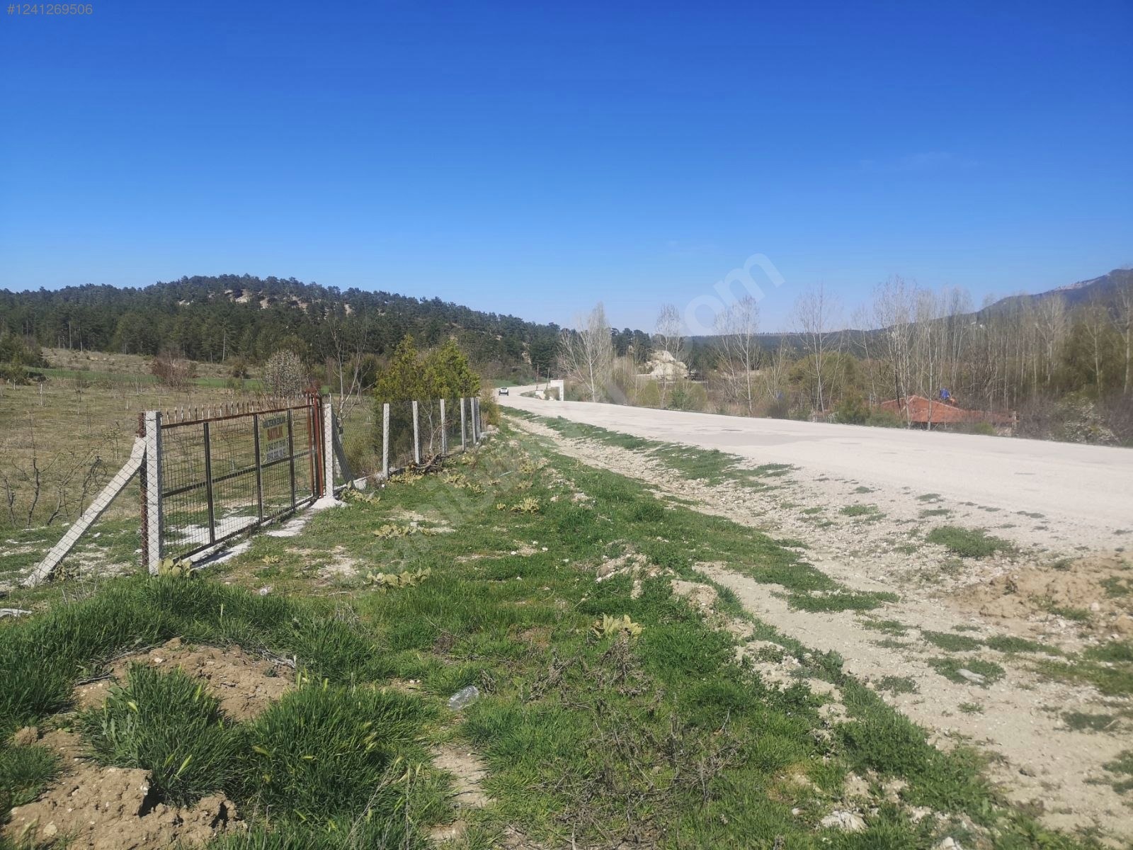 GÜLTEKİN EMLAKTAN GÖLET RESTORAN KARŞISINDA SATILIK BAĞEVİ - BURDUR GÖLHİSAR fotoğraf 3