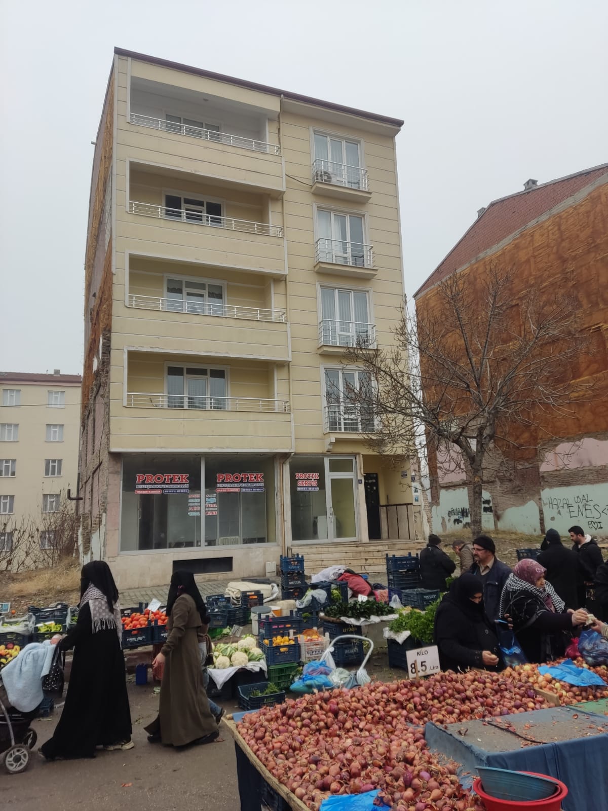 ELAZIĞ KONUMU MÜKEMMEL CUMA PAZARI YANINDA 3+1 DAİRE - ELAZIĞ MERKEZ fotoğraf 9