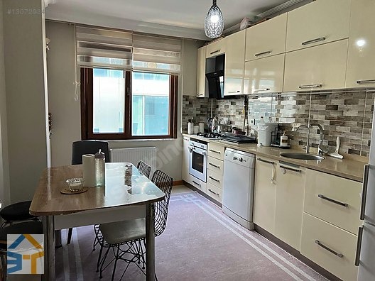 CADDE ÜZERİ 3+1 145M METRO YAKIN ACIK OTOPARKLI TAKASLI DAİRE - İSTANBUL ÜMRANİYE fotoğraf 4