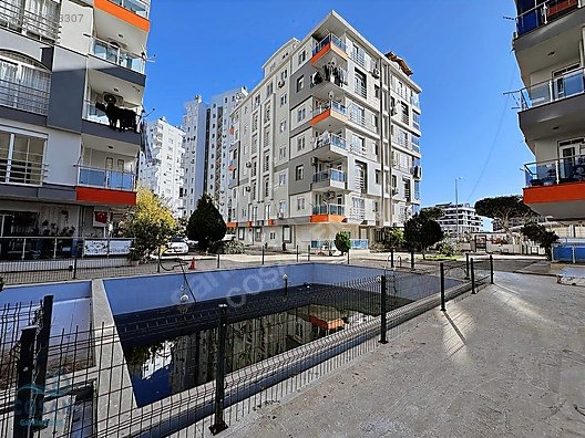 HAVUZLU EBEVEYN BANYOLU PANJURLU İÇİ KOMPLE YENİLENMİŞ 2+1 DAİRE - ANTALYA KONYAALTI fotoğraf 34