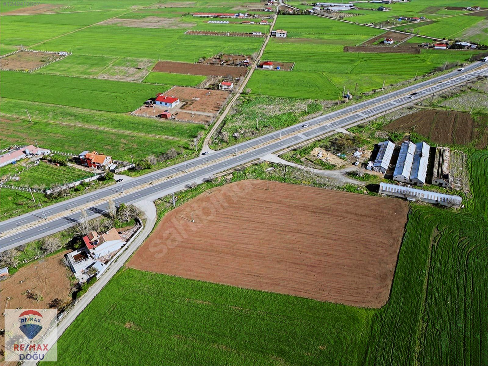 REMAX DOĞU'DAN 5.2 DÖNÜM DİYARBAKIR YOLU CEPHELİ - ELAZIĞ MERKEZ fotoğraf 7