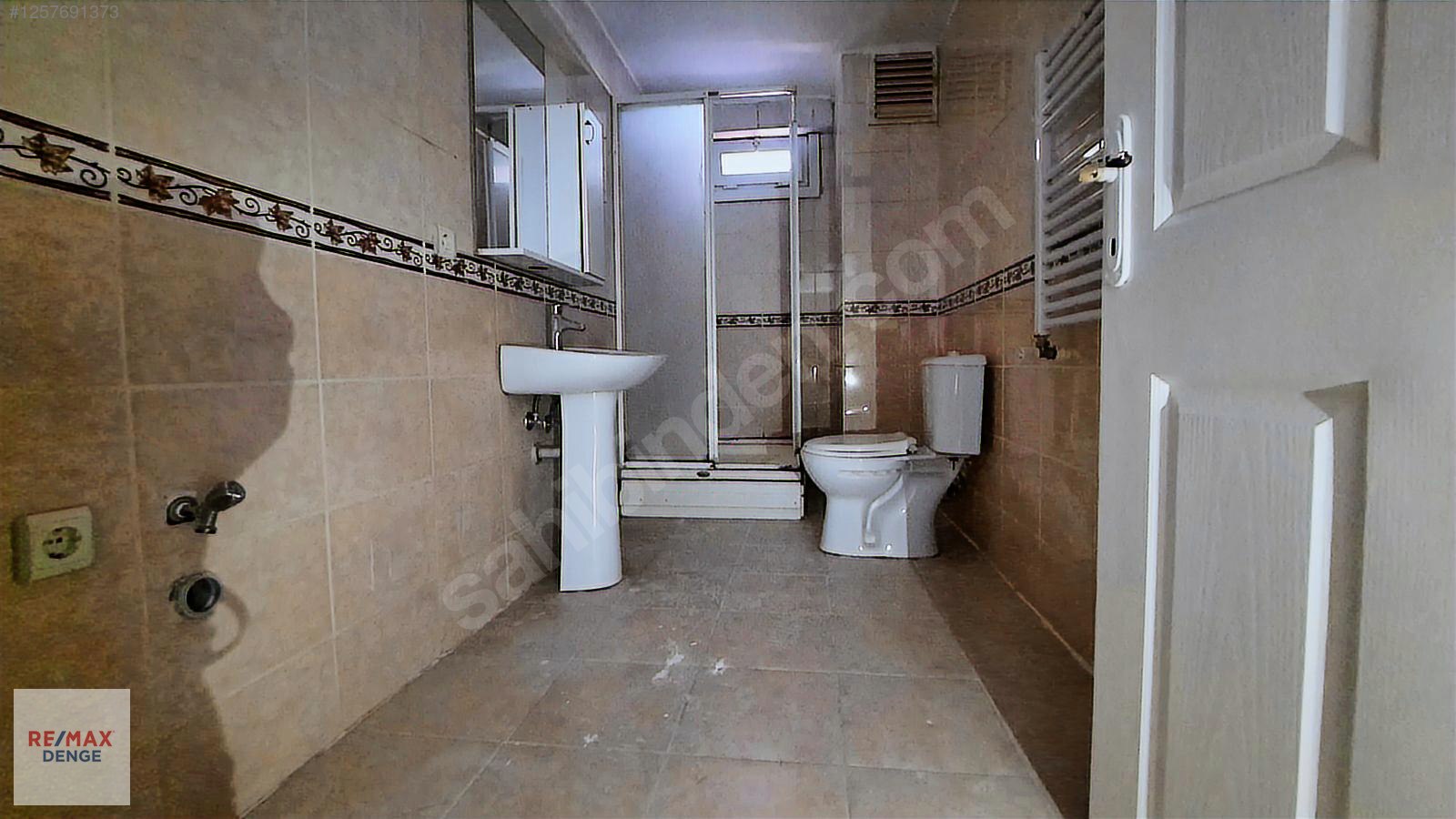 EYÜPSULTAN ORUÇ SOKAK DA BAHÇEKATI SATILIK DAİRE - İSTANBUL EYÜPSULTAN fotoğraf 4