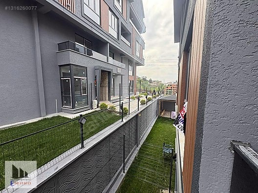 SÜPER KONUMDA YEŞILYURT MERKEZDE ARAKAT DAİRE - KOCAELİ BAŞİSKELE fotoğraf 3