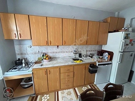 KAYACIK MAHALLESİ ’NDE SİTE İÇERİSİNDE GENİŞ METRAJLI 3+1 SATILIK FIRSAT DAİRE - KOCAELİ KARAMÜRSEL fotoğraf 6