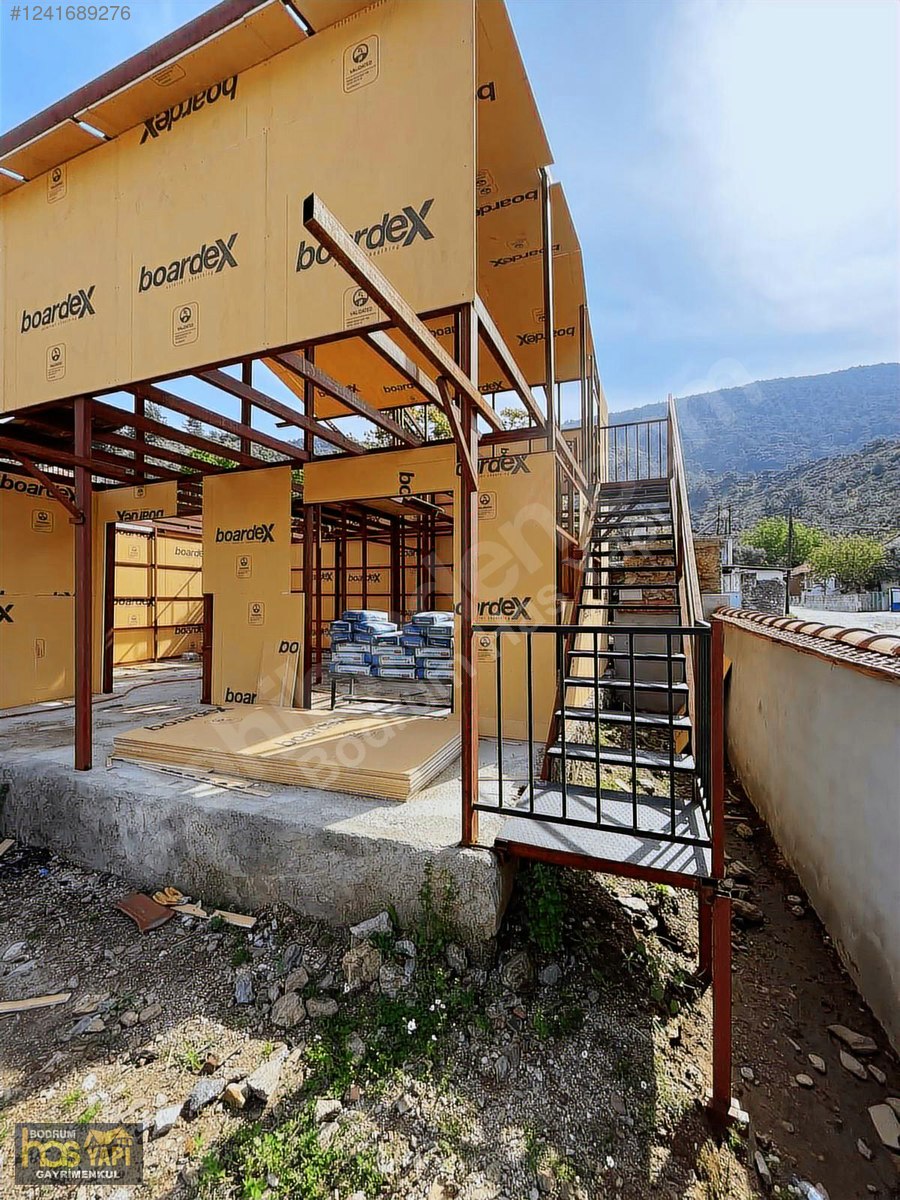 Muğla Milasta Bahçeli, Teraslı Köy Evi Satılık! - MUĞLA MİLAS fotoğraf 7