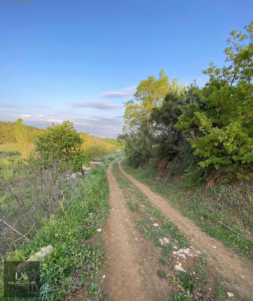 İnegöl'de Manzaralı,Yollu Arazi - BURSA İNEGÖL fotoğraf 8