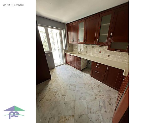 POLAT'TAN 3+1 130m2 KATTA TEK EBEVEYN BANYOLU ASANSÖRLÜ - İSTANBUL KADIKÖY fotoğraf 26