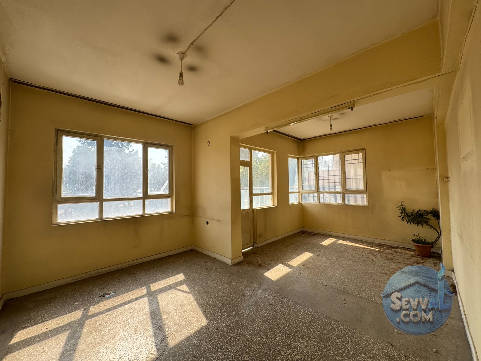 BAHÇELİ EVLER MAH. SATILIK 1. KAT 4 ODALI 140 m2 PARK CEPHELİ DAİRE - ŞANLIURFA HALİLİYE fotoğraf 7
