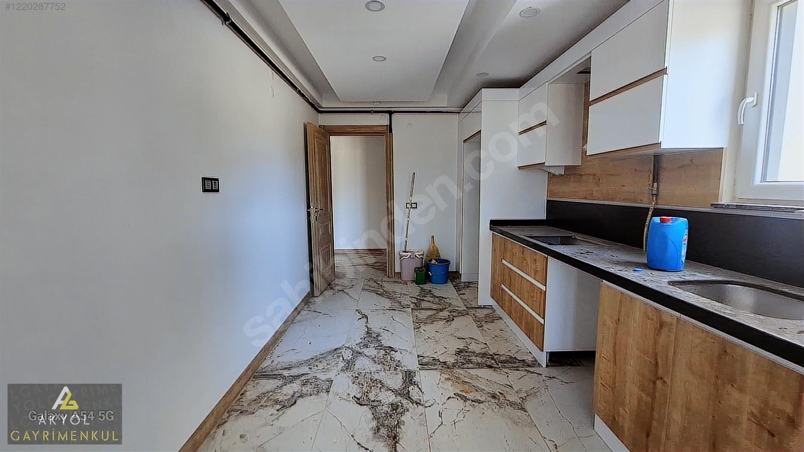 AKYOL'DAN ZAFERTEPEDE SATILIK GARAJLI 3+1 DAİRE - KÜTAHYA MERKEZ fotoğraf 26