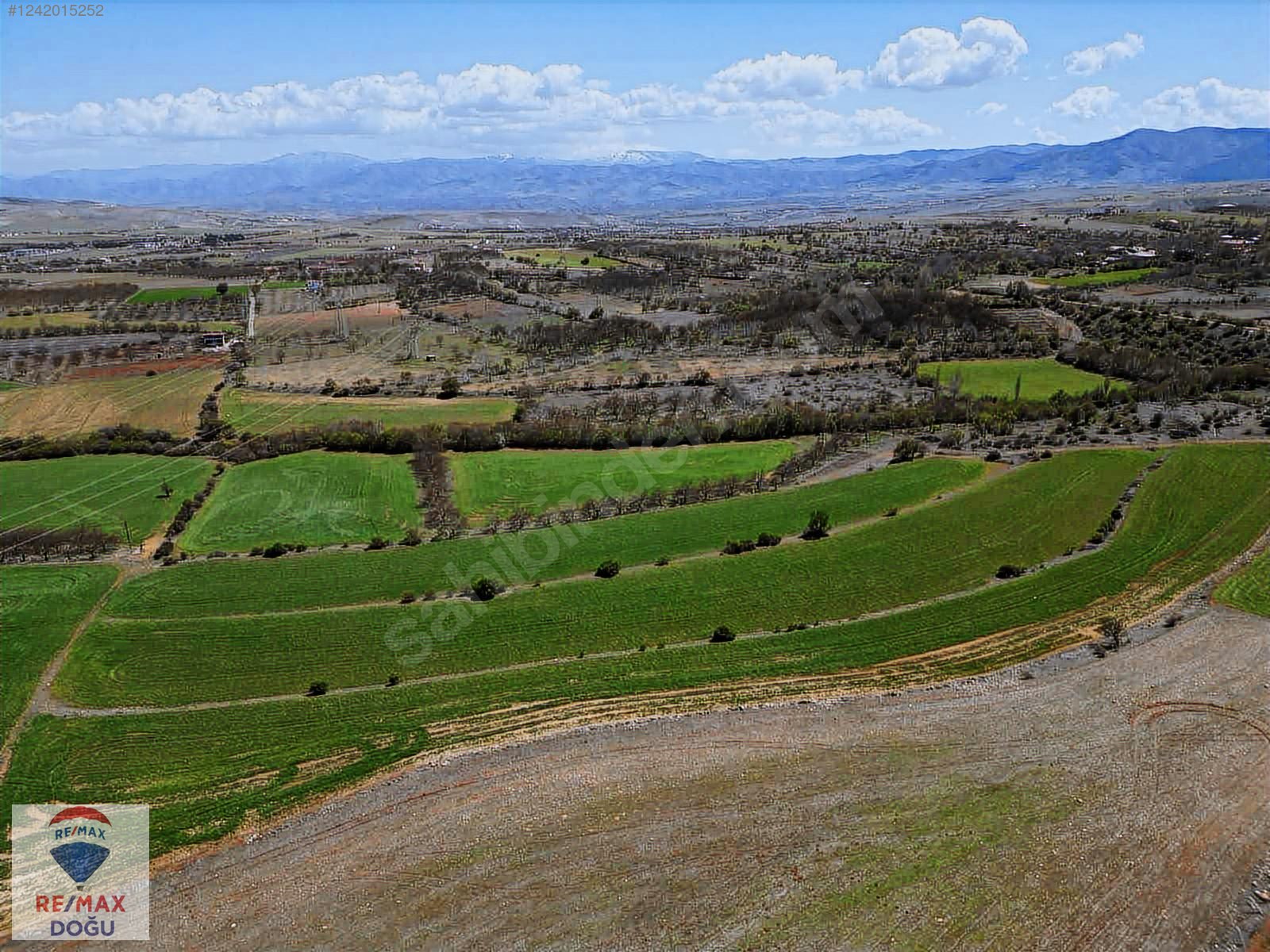 REMAX DOĞUDAN HANKENDİ EKRÜZDE 12,341 M2 SATILIK FIRSAT TARLA - ELAZIĞ MERKEZ fotoğraf 9
