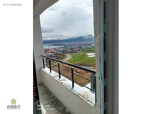 EMLAK 72 DEN TATVAN'DA SATILIK 1+1 DAİRE GÖL MANZARALI - BİTLİS TATVAN fotoğraf 10