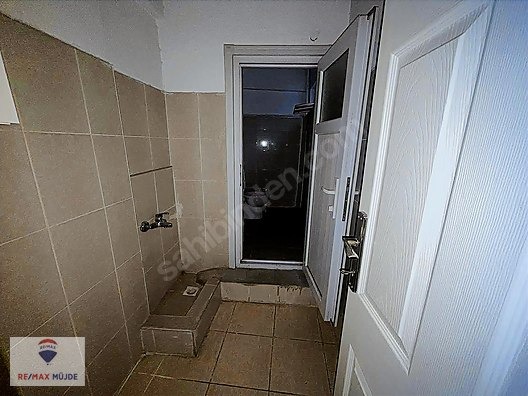 GAZİOSMANPAŞA HAVUZBAŞI SANAYİDE KİRALIK 190M2 ATÖLYE-İMALATHANE - İSTANBUL GAZİOSMANPAŞA fotoğraf 12