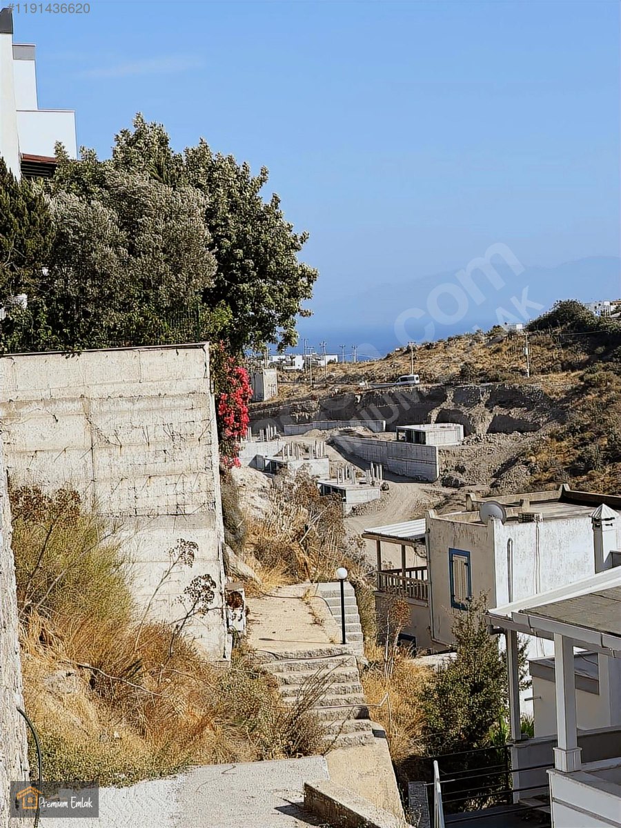 YAHŞİ SANATÇILAR SİTESİNDE MANZARALI FIRSAT ARSA ACİL.. - MUĞLA BODRUM fotoğraf 11