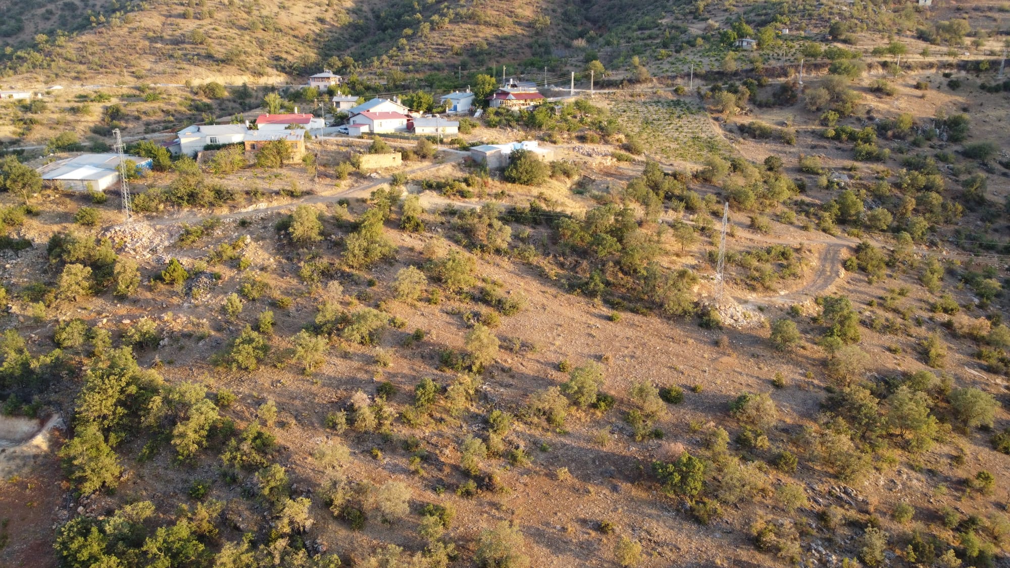 KONYA HADİM DÜLGERLER   KÖYÜNDE 206 M²  BAHÇE  SATILIKTIR - KONYA HADİM fotoğraf 15