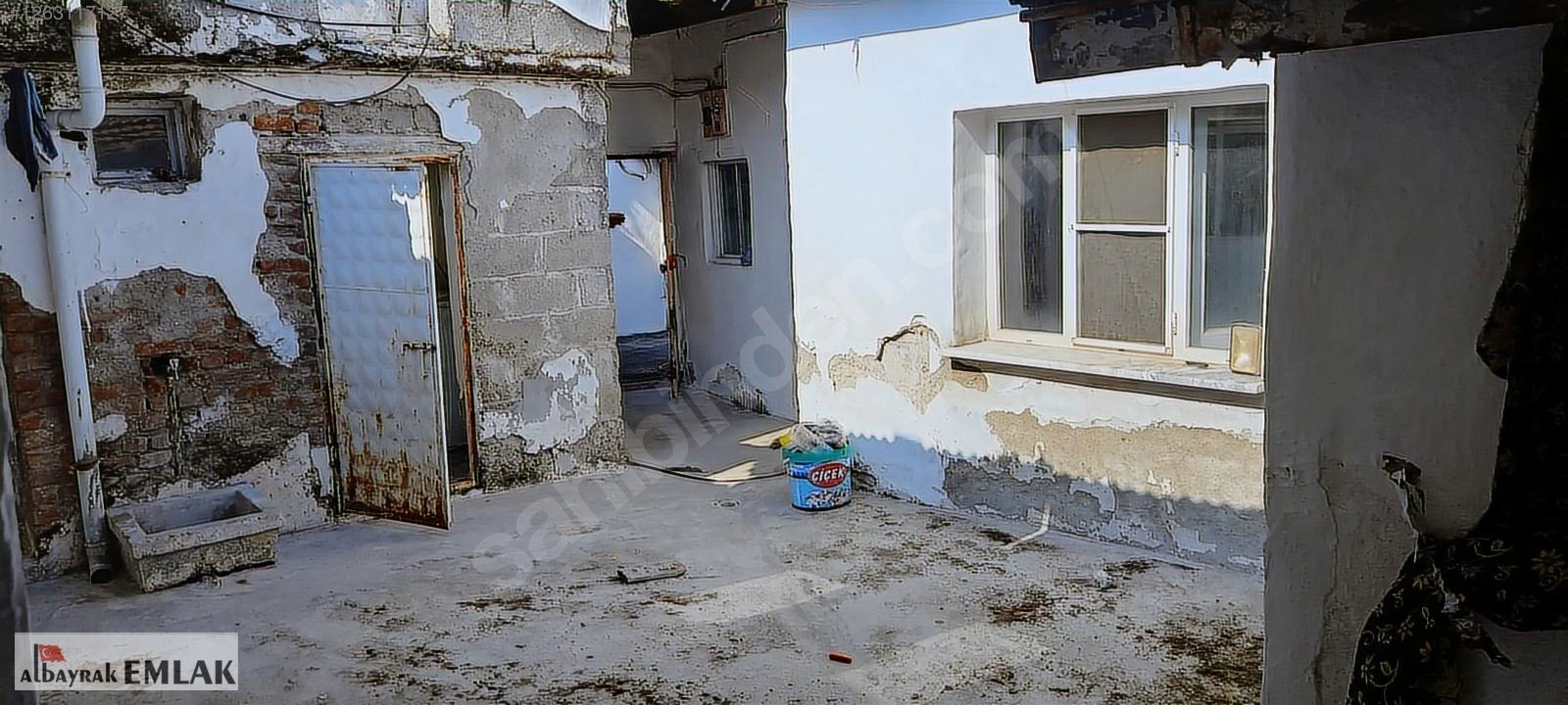 AKHİSAR HASOCA DA SATILIK 104 M2 ARSALI MÜSTAKİL 2+1 EV1.275.000 - MANİSA AKHİSAR fotoğraf 2