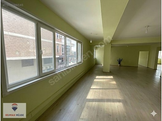 SAVAŞ CADDESİNDE 4 CEPHELİ TAM KAT KİRALIK 350 M2 - İSTANBUL GÜNGÖREN fotoğraf 16