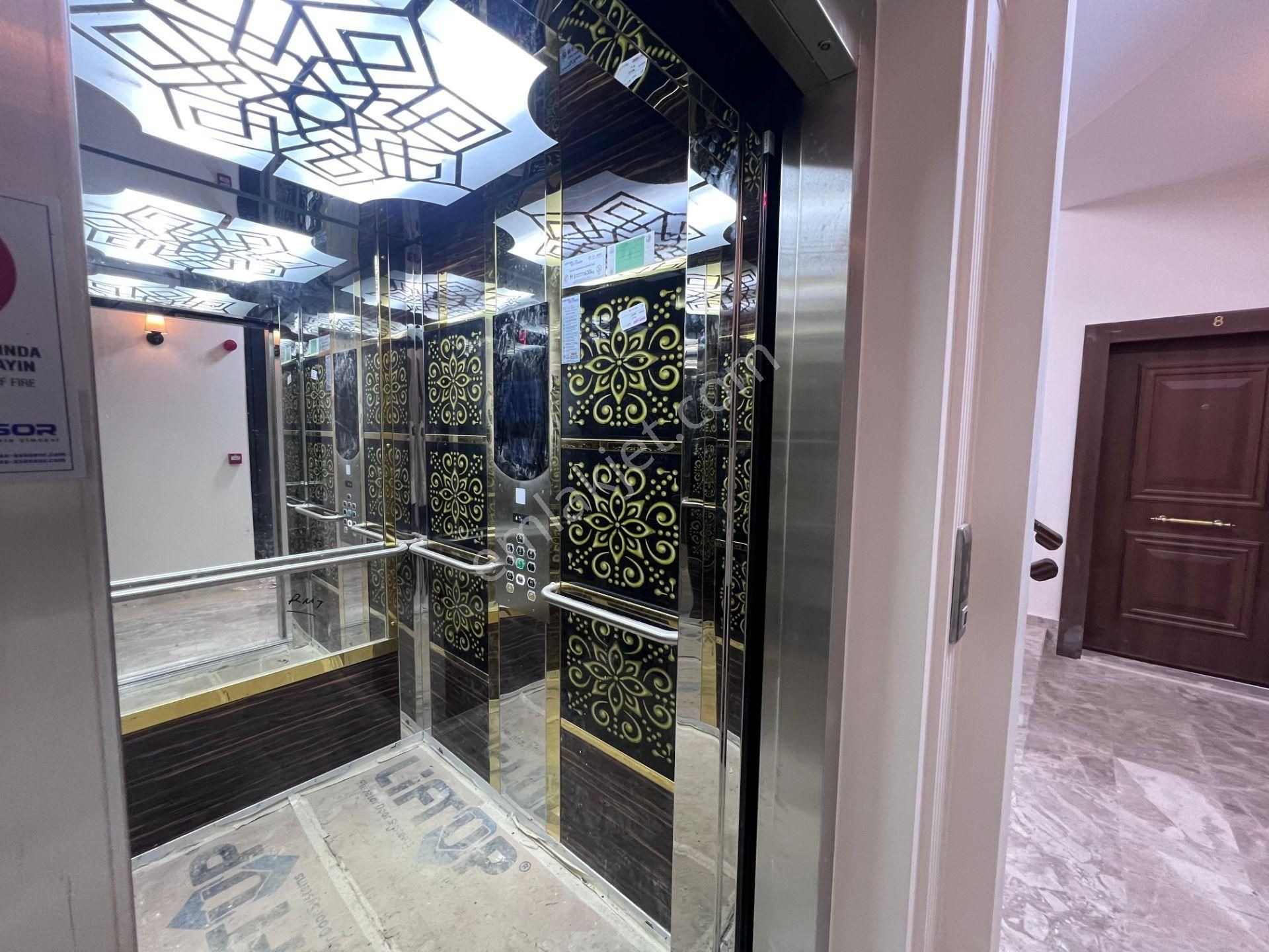 Baki Emlaktan Kartal Soganlık 3+1 Luxs Daire - İSTANBUL KARTAL fotoğraf 15