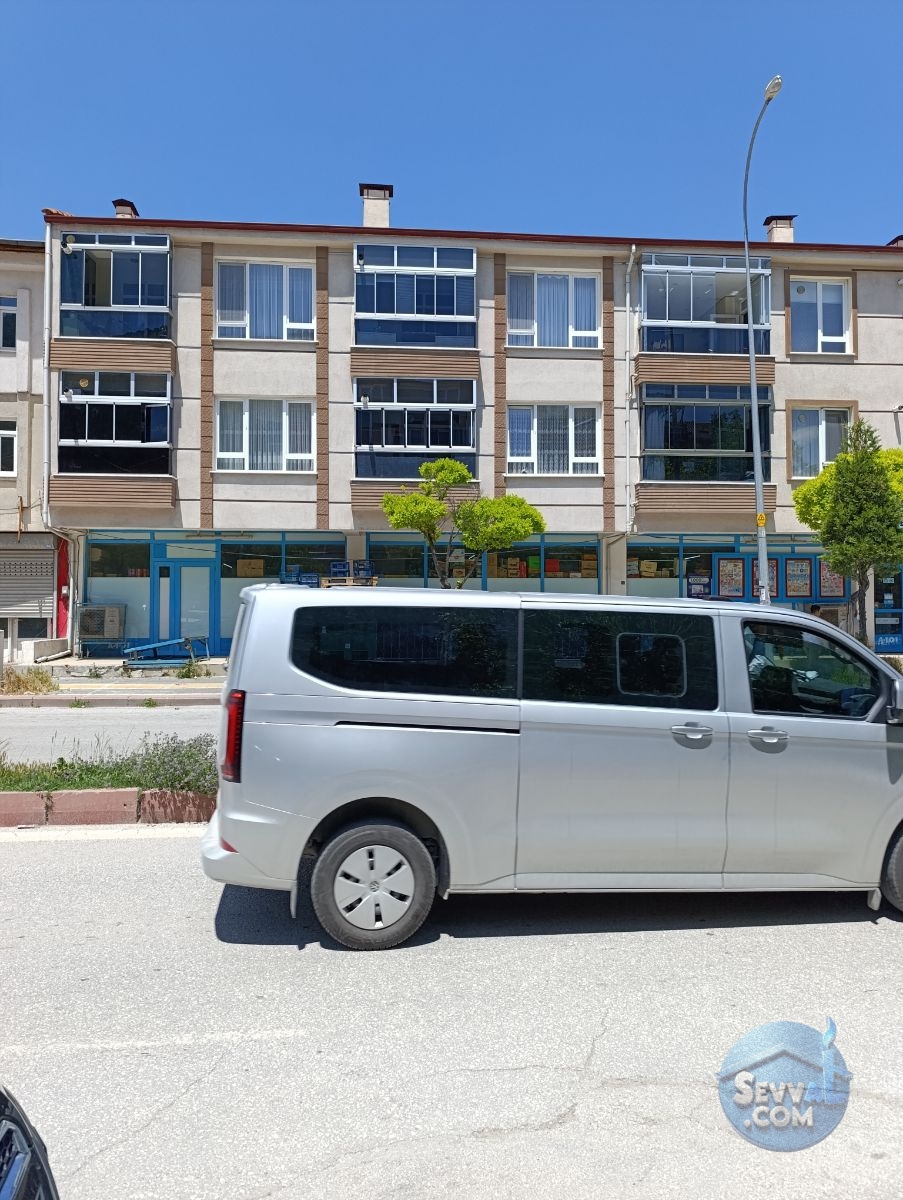 ROTA'DAN BAHÇELİEVLER'DE GENİŞ VE BAKIMLI 2+1 - Kütahya Merkez fotoğraf 14