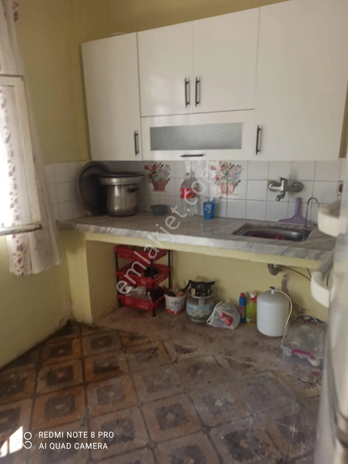 Turgutlu 7 Eylül Mahallesinde Komple Satılık Üç Katlı Bina - MANİSA TURGUTLU fotoğraf 7