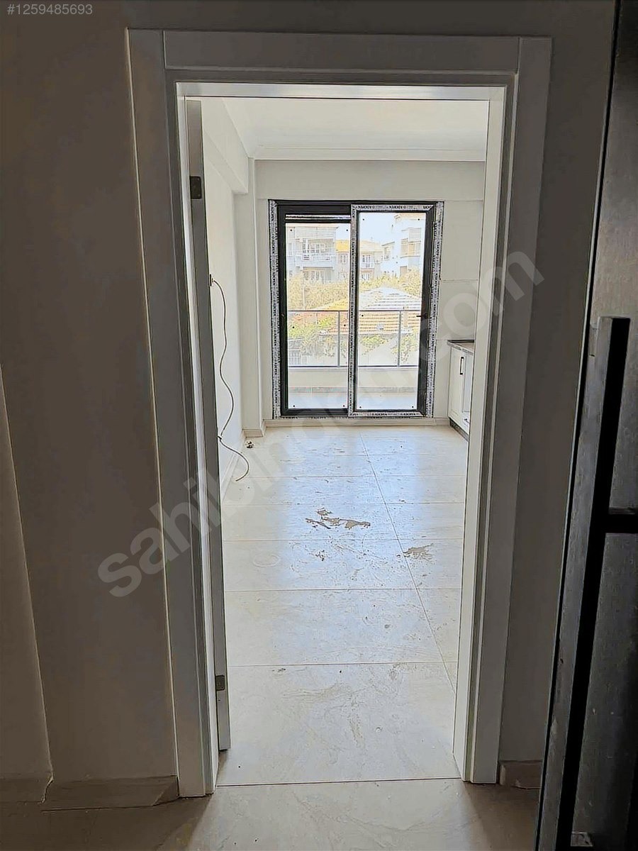 DOSTLARDAN HÜRRİYET DE SATILIK 2+1 DAİRE - MANİSA AKHİSAR fotoğraf 3