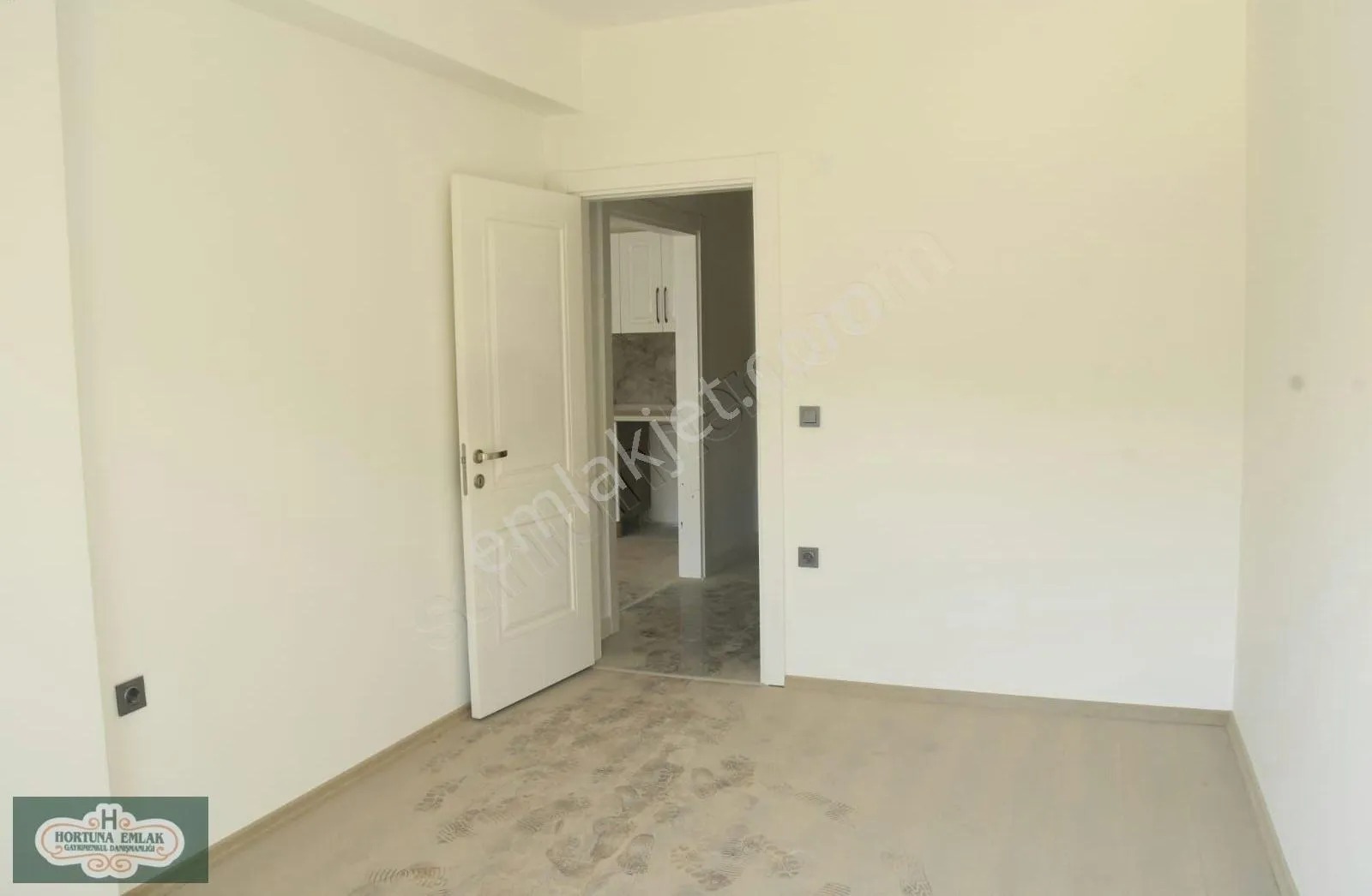 Aydın Kuşadası Değirmendere Mahallesinde 2+1 Satılık Daire - AYDIN KUŞADASI fotoğraf 4