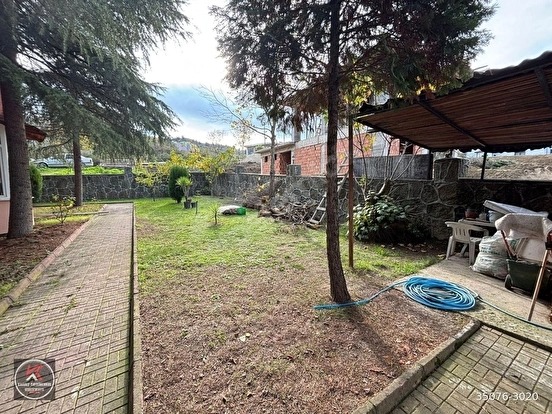 KARAMÜRSEL DEREKÖYDE 12 ODALI 3 KATLI SATILIK MÜSTAKİL BİNA - KOCAELİ KARAMÜRSEL fotoğraf 3
